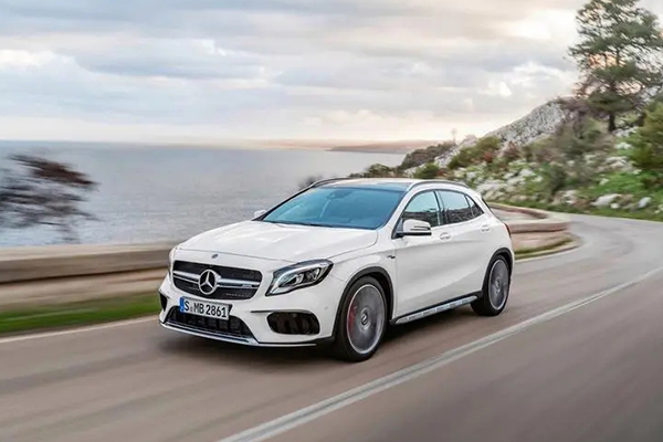 普通贷款怎么选？银行还是小贷更划算？